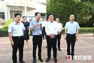 恩比德：首节扭伤了左膝 但这不会有长期影响